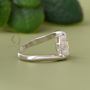 Anillo Único Toi et Moi con Diamante de Laboratorio de 1.34 Quilates, Corte Pera, Rojo Intenso y Blanco, Dos Piedras, Oro Blanco de 14kt, Banda de Color Plateado - Product Image 2