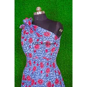 Robe moulante mi-longue à épaules dénudées la plus vendue, 100 % coton pur, imprimé floral élégant, détail ajouré, confortable pour les fêtes et la plage - Product Image 4