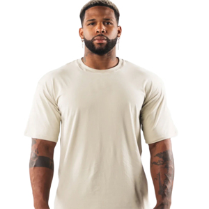 T-shirt de luxe pour homme 100 % coton, coupe oversize, logo personnalisé, coupe carrée épaisse, séchage rapide, col rond côtelé, longueur longue, motif uni - Product Image 1