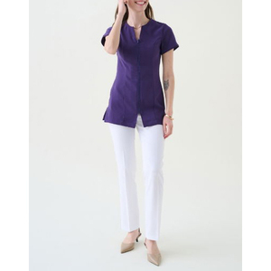 Tunique d'uniforme en polyester respirante noire à manches courtes et fermeture éclair sur le devant pour femmes, avec logo personnalisé, idéale pour les salons et les spas - Product Image 2