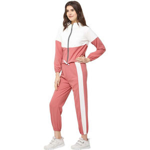 Conjunto Deportivo Unisex de Corte Regular, Sudadera y Pantalones Cómodos y Suaves, Perfecto para Hombres, Mujeres y Adolescentes - Product Image 5