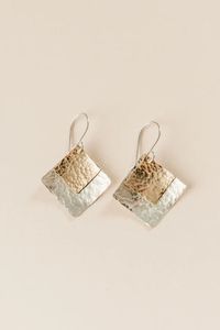 Pendientes de Metal Modernos con Diseño Artístico, Joyería Ligera para Mujer, para Eventos Tradicionales, Fiestas y Estilo Casual - Product Image 1
