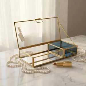 กล่องใส่เครื่องประดับทรงสี่เหลี่ยมสีดำ ดีไซน์แบบช่างฝีมือ โครงทองเหลือง ผิวกระจก กล่องเก็บของตกแต่ง กล่องโชว์แหวน เครื่องสำอาง - Product Image 1