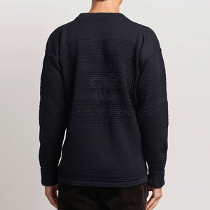 Pull pour homme de haute qualité, design confortable et tendance, tissu durable, toucher doux, idéal pour un usage quotidien en hiver. - Product Image 5