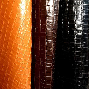 Cuero Estampado con Patrón de Escamas de 8mm, de Secado Rápido, Ecológico, Textura Premium, Material de Lujo para Bolsos y Zapatos de Diseñador, Elegante - Product Image 3