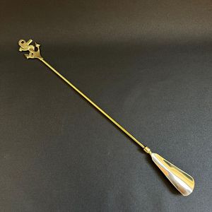 Chausse-pied de luxe vintage en laiton avec poignée décorative en forme d'oiseau, long chausse-pied en métal pour la maison, l'hôtel, la collection ou comme cadeau - Product Image 2