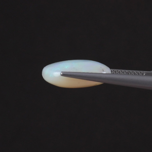 Opale naturelle de bonne qualité certifiée IGI, pierre précieuse blanche en vrac, 6 carats, taille coussin 14,5x11,5mm, polie et cirée/légèrement huilée - Product Image 2