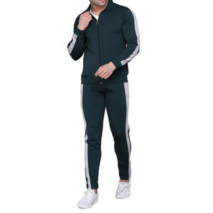 Nuevos Conjuntos Deportivos Personalizados de Moda para Hombre, Conjuntos Deportivos Masculinos de Primera Calidad Más Vendidos de Pakistán - Product Image 1