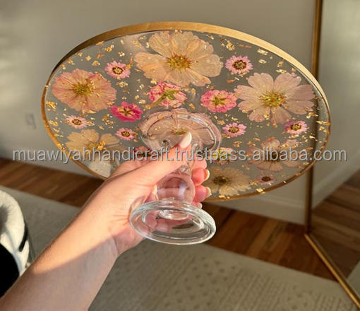 สีที่กำหนดเอง