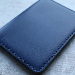 Cartera de Cuero Genuino para Hombre, Diseño Corto, Ligera, Duradera y a la Moda, con Logotipo Personalizado, Cierre Abierto, OEM 2026, Alta Calidad - Product Image 3