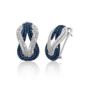 Pendientes Huggie Entrelazados con Diamantes Naturales Blancos y Azules Mejorados de Corte Redondo de 1.41 Cttw para Mujer en Plata de Ley 925 - Product Image 2