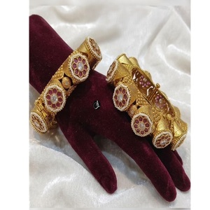 Classy Gold Plated <b>Bangle</b> Bracelets <b>Set</b> With Pearls And Zircon Stones For Women Wedding Party Jewelry Classic Style - Product Image 1