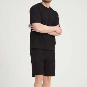 Ensembles d'été pour hommes : T-shirts à manches courtes et shorts amples – Tenues décontractées respirantes deux pièces pour homme - Product Image 4