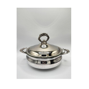 Juego de Cocina Multifuncional de Acero Inoxidable, Cacerola con Asa, Diseño Metálico Sostenible - Product Image 1