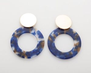 ต่างหูเรซิ่นทำมือรักษ์โลกพร้อมดีไซน์ศิลปะที่เป็นเอกลักษณ์ - Product Image 1