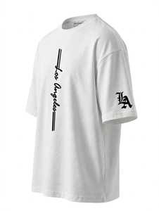 เสื้อยืดคอกลมแขนสั้นทรงปกติสีขาวสำหรับผู้ชาย ยี่ห้อ ONETEN APPARELS ผลิตจากผ้าฝ้าย 100% ระบายอากาศได้ดี มีโลโก้ด้านหน้า สวมใส่สบาย - Product Image 3