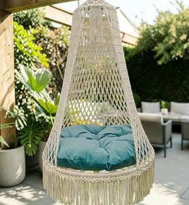 Fauteuil suspendu en macramé bohème |   Fauteuil suspendu en coton fait main |   Siège suspendu bohème pour intérieur et extérieur |   Décoration de jardin et de patio - Product Image 2