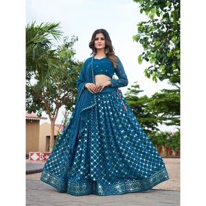 Lehenga Choli de poliéster de diseño con bordado de lentejuelas para un look de fiesta - Product Image 3