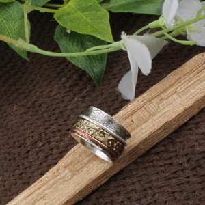 Wholesale 925 Sterling Silver Amethyst Bezel Setting Classic Floral <b>Spinner</b> <b>Ring</b> Embossed Flower Band Multi Tone Anxiety Fidget - Product Image 4