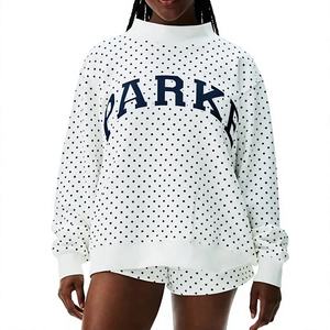 Sudadera con Capucha Parke con Estampado de Puntos, Unisex, Corte Regular, Informal, Tejida, Color Blanco Invierno con Logotipo Azul Marino, 100% Algodón - Product Image 2
