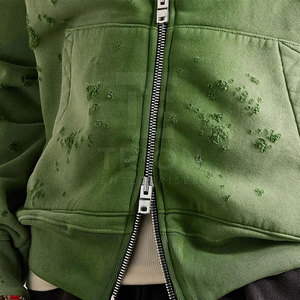 เสื้อฮู้ดดี้ผู้ชายแบบใหม่ สไตล์ดิสเทรส มีเชือกผูก ทรงหลวม - Product Image 6