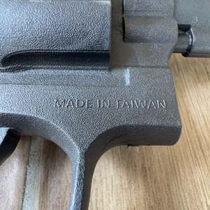 Pistola de entrenamiento no disparadora para artes marciales Modelo 10-2, tienda de fábrica de Taiwán - Product Image 4