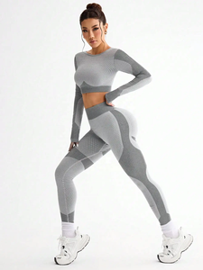 Women 2 Piece Yoga Set Gray Geometric Print Long Sleeve <b>Crop</b> <b>Top</b> High Waist Full Length Leggings Seamless Four-Way Stretch - Product Image 4