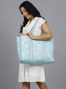 Sac fourre-tout en coton matelassé à motifs floraux, imprimé à la main, style bohème, décontracté, pour femmes - Product Image 4