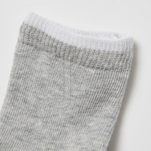 Calcetines para bebé de diseño elegante, suaves, elásticos y cómodos, perfectos para gatear, ponerse de pie, caminar temprano y uso diario. - Product Image 6