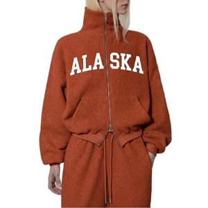 ชุดเสื้อสเวตเชิ้ตคอเต่าสีแดงเบอร์กันดีตัวใหญ่แบบซิปเต็มตัวและกางเกงขายาวสำหรับผู้หญิง สวมใส่สบายสไตล์ลำลอง - Product Image 3
