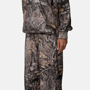 Ensemble 2 pièces en polaire camouflage à capuche pour femme, coupe ample, longueur genou, décontracté, hiver, manches courtes, imprimé, sweat-shirt et pantalon tricotés - Product Image 4