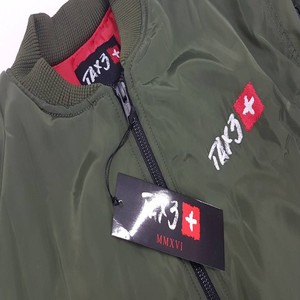 Custom Design Unisex Olive Green Bomber Jacket Front Zipper Formal Style Regular Fit Polyester Coated <b>Camouflage</b> Waterproof - Product Image 3