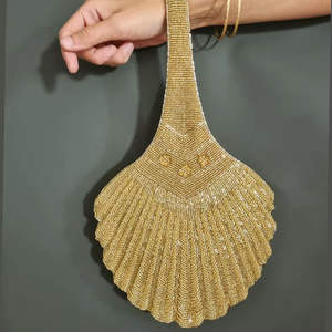 Sac à main de luxe traditionnel indien, multicolore, orné de perles en verre de cristal, artisanat durable, accessoires de mode haut de gamme - Product Image 1