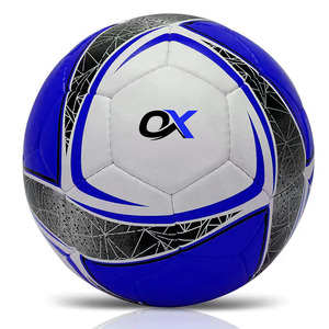 Ballon de football Oxva Industries confortable et respirant, fabriqué au Pakistan, ballon de football de haute qualité - Product Image 5
