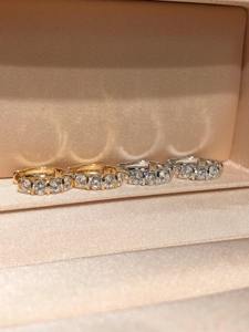 Pendientes de Aro de Oro Blanco de 14K con Diamantes Cultivados en Laboratorio Color F, Engaste de Media Bisel, Aros Delicados con Diamantes para Mujer, Joyería para Uso Diario - Product Image 2