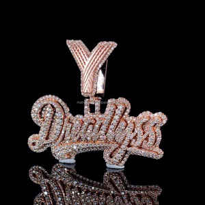 Bijoux Hip Hop Bling Moissanite Diamant Personnel Argent Massif Rose Plaqué Or Homme Fait Nom Personnalisé Logo Pendentif Glacé - Product Image 1