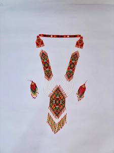 Collier et boucles d'oreilles bohèmes faits à la main avec perles de rocaille : Ensemble de bijoux bohèmes américains, avec boucles d'oreilles POUR FÊTE, MARIAGE - Product Image 2