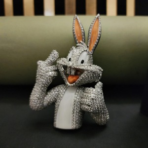 Colgante de Conejo con Moissanita Helada - Plata de Ley, Chapado en Oro de 18K y Rodio, Joyería de Lujo Estilo Hip Hop Bling, Engaste de Garra GCI IDGL - Product Image 2