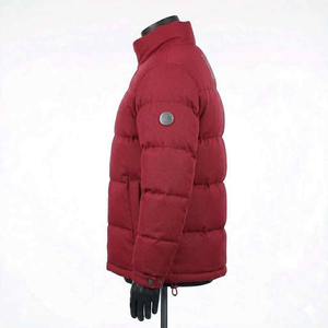 Veste matelassée d'hiver pour homme, personnalisée, de haute qualité, imprimée sur le devant, design à capuche, respirante, tissu PU écologique, service OEM - Product Image 4