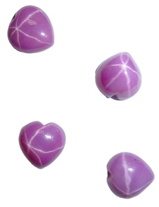 Cabocheon opaque poli de laboratoire en rubis étoilé en forme de cœur 11x11 mm 6 carats avec effet étoile à 6 branches pour la fabrication de bijoux - Product Image 4