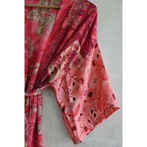 Robe Kimono Bohème en Soie Patchwork Grande Taille Respirante pour Femme, Longueur Cheville, Vêtement de Nuit Léger et Luxueux pour la Maison - Product Image 4