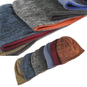 Gorro de punto Y2K de invierno para hombres y mujeres de alta calidad, Parche de logotipo personalizado, etiqueta tejida, punto plano para escena informal - Product Image 2