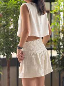 ชุดเซ็ตเสื้อผ้าผู้หญิงเอวสูงสีเบจผ้าฝ้าย พร้อมระบายขอบเอวยางยืด ทรงหลวม สไตล์ลำลอง ผ้าทอระบายอากาศได้ดี - Product Image 5