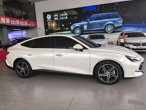 <span class=keywords><strong>Voiture</strong></span> d'occasion 2023 MG 7 1.5T Version Premium Élégante Berline Sportive <span class=keywords><strong>Abordable</strong></span> et Stylée - Product Image 1