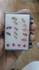 Par de Pendientes de Diamantes Sueltos con Certificación IGI, Cultivados en Laboratorio, 1CT, Personalizables, CVD HPHT, Forma y Color Mixtos - Product Image 2