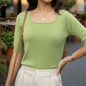 Pull-over élégant en maille fine et douce à col carré pour femmes et jeunes filles – Idéal pour l'été - Product Image 1