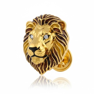 Cadeaux souvenirs de club, épingles à revers personnalisées en métal doré en forme de lion pour costumes homme - Product Image 1