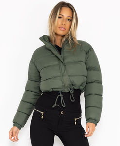 Dernière collection de vestes matelassées pour femmes, fabriquées avec les meilleurs matériaux, en vente, design personnalisé, vestes matelassées pour femmes avec taille sur mesure - Product Image 3