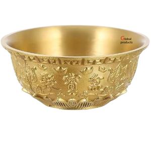 Tazón de aluminio dorado para servir dátiles y frutas, ideal para hoteles, restaurantes y bares. - Product Image 1