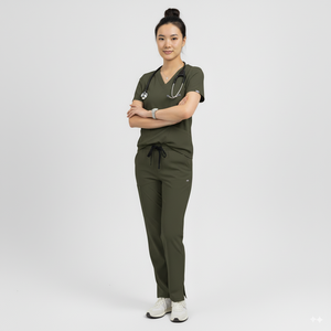 Ensemble de tenue médicale pour femme, coupe confortable, en tissu tissé Spandex/Coton, haut à col en V, pantalon cargo jogger avec poches profondes, uniforme de santé moderne - Product Image 3